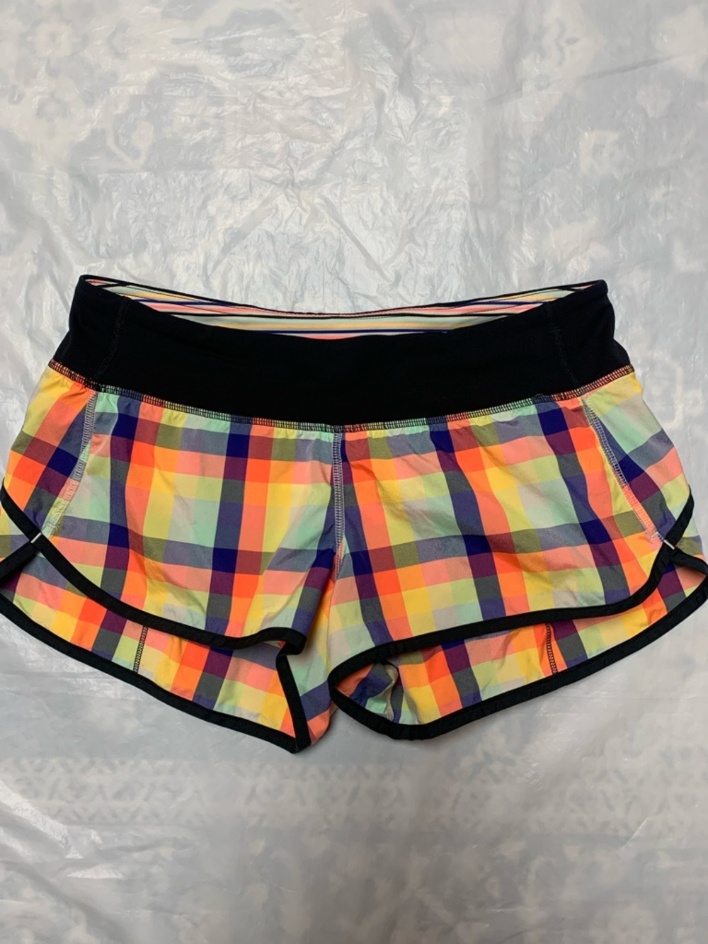 Lululemon Seawheeze Speed Shorts Plaid Athletic Size 8